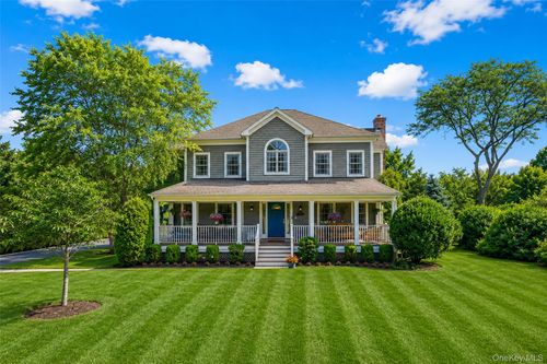 4 Griffen Dr, Larchmont, NY, 10538-3806 | Card Image