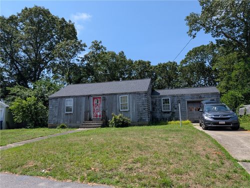 142 Yucatan Dr, Warwick, RI, 02889-2924 | Card Image