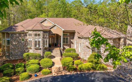 240 Horseshoe Bend Rd E, Signal Mountain, TN, 37377-7120 | Card Image