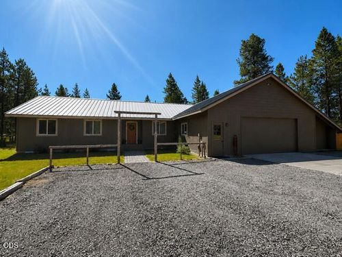 54474 Huntington Rd, Bend, OR, 97707-2631 | Card Image