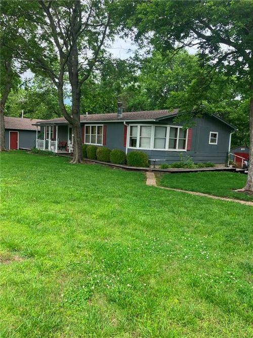 70 N Eagle Ln, Mound City, KS, 66056-7501 | Card Image