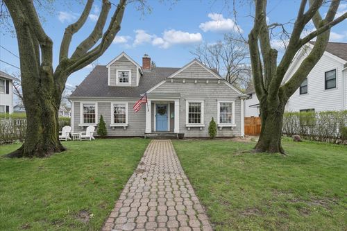 321 Vincent Ct, Lake Bluff, IL, 60044-2758 | Card Image