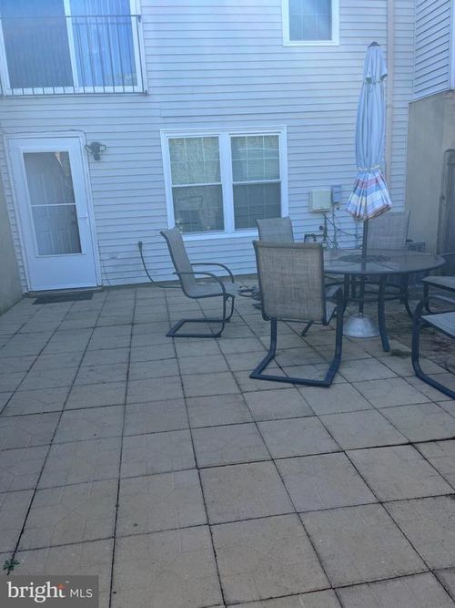 14684 Cloverdale Rd, WOODBRIDGE, VA, 22193-1740 | Card Image