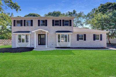 11 Tiffany Court, House other with 4 bedrooms, 2 bathrooms and null parking in Lake Grove NY | Image 1