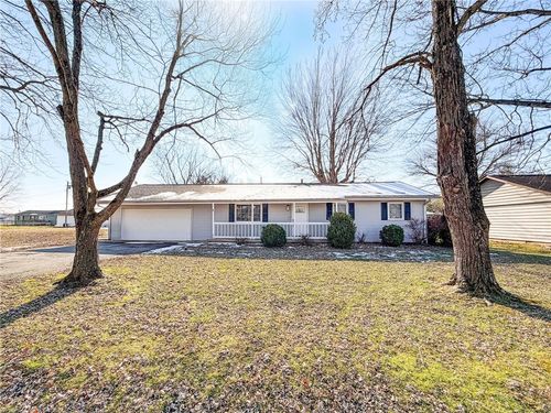 107 Linden St, Marshall, IL, 62441-4260 | Card Image