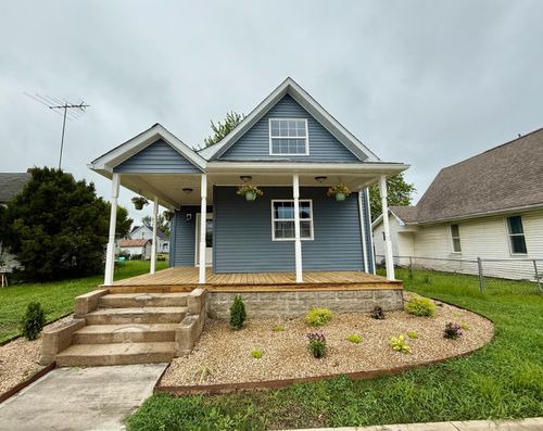 227 S Maple St, Osgood, IN, 47037-1218 | Card Image