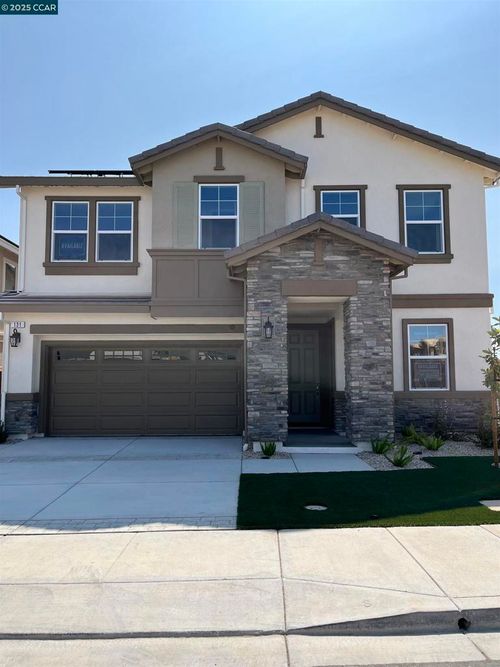 131 Orchard Way, Pittsburg, CA, 94565-6167 | Card Image