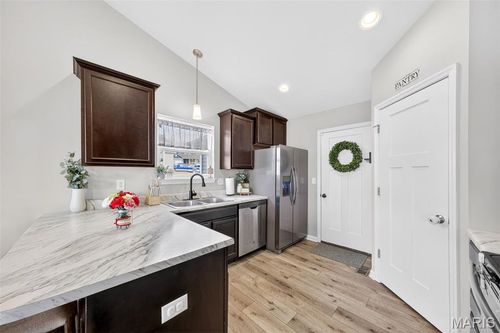 15 Hollow Tree Ct, Winfield, MO, 63389-3264 | Card Image