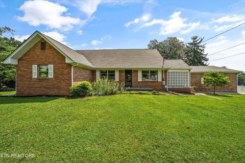 8124 Bell Rd, Knoxville, TN, 37938-2303 | Card Image