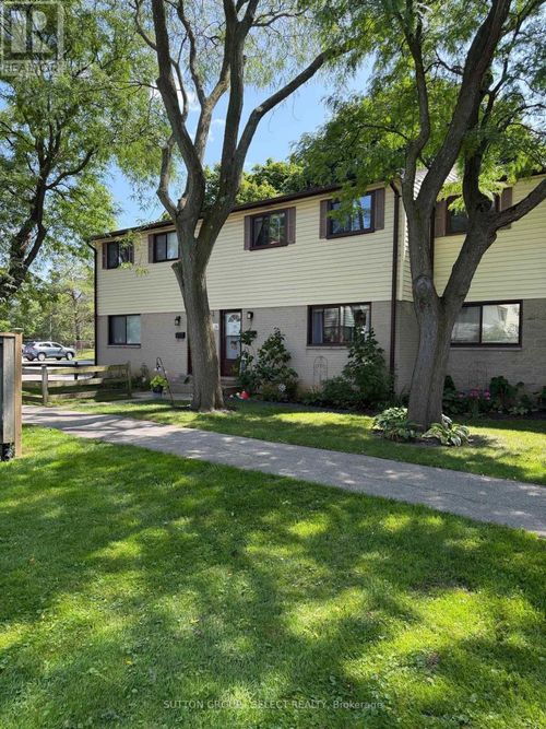 26-825 Dundalk Drive, London South (South Q), ON, N6C3V6 | Card Image