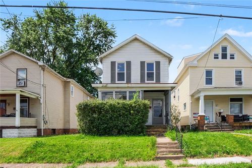 4727 5th Ave, Beaver Falls, PA, 15010-3321 | Card Image