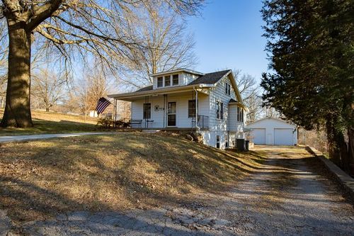 11813 & 11815 E Scarritt Avenue, Sugar Creek, MO, 64054 | Card Image