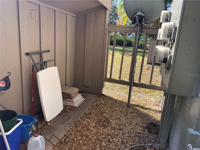 Open storage area | Image 15