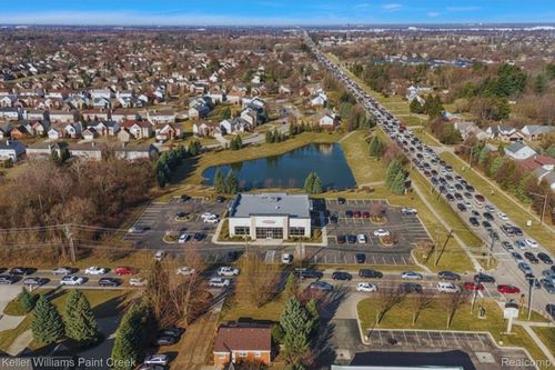 15170 15 Mile Rd, Sterling Heights, MI, 48312-5710 | Card Image