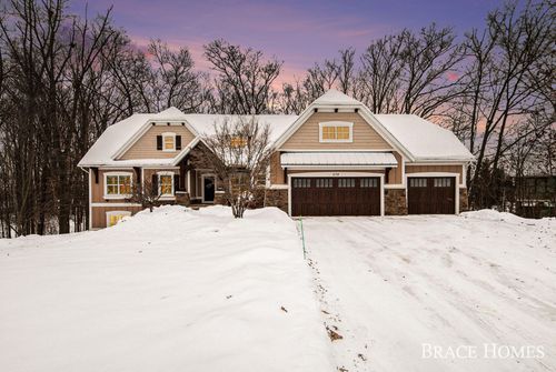 578 Stonehenge Dr Sw, Grandville, MI, 49418-3370 | Card Image