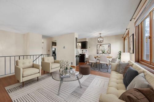 2505 Geranium Ave E, Maplewood, MN, 55119-3642 | Card Image