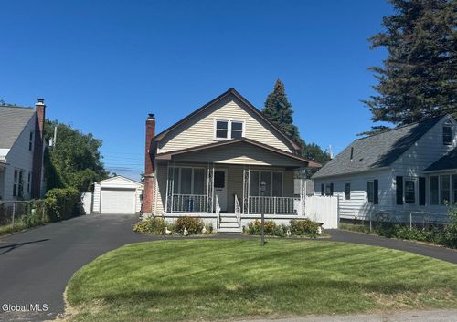 2105 Oaklawn Ave, Rotterdam, NY, 12306-4321 | Card Image