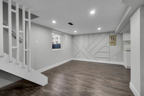 3-22 Mitchell St, Saint Thomas, ON, N5R2T7 | Card Image