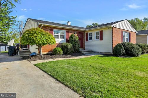 8314 Tinsley Rd, BALTIMORE, MD, 21244-2154 | Card Image