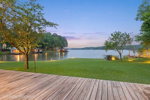 331 Spring Creek Dr, Mount Vernon, TX, 75457-7919 | Card Image