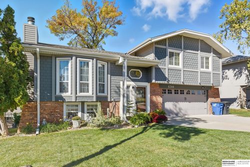 6316 S 109th St, Omaha, NE, 68137-4729 | Card Image