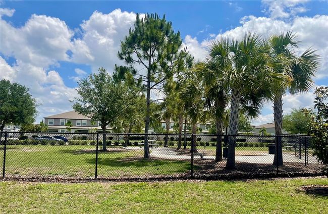 9520 Lemon Drop Loop, House other with 6 bedrooms, 3 bathrooms and null parking in SUN CITY CENTER FL | Image 28