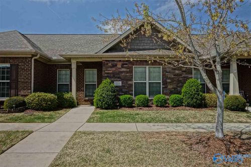 551 W Mossyleaf Dr Sw, Huntsville, AL, 35824-4057 | Card Image