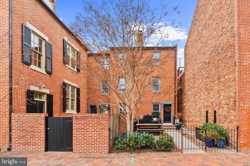 132 W Lee St, BALTIMORE, MD, 21201-2421 | Card Image