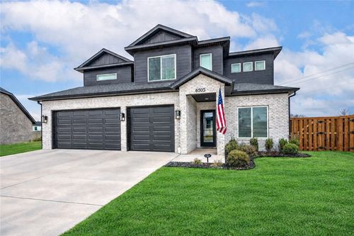 6505 Sw First Light St, Bentonville, AR, 72713-3231 | Card Image