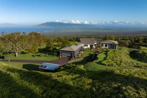 8515 Kula Hwy, Kula, HI, 96790-7414 | Card Image