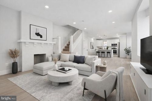 6506 N Park Ave, PHILADELPHIA, PA, 19126-3636 | Card Image