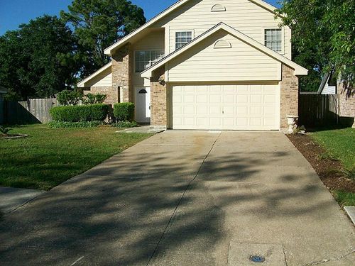 8514 Pine Falls Dr, Houston, TX, 77095-3674 | Card Image
