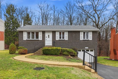 638 National Dr, Penn Hills, PA, 15235-2030 | Card Image