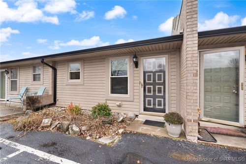 710 Victoria Ct, New Albany, IN, 47150-2274 | Card Image