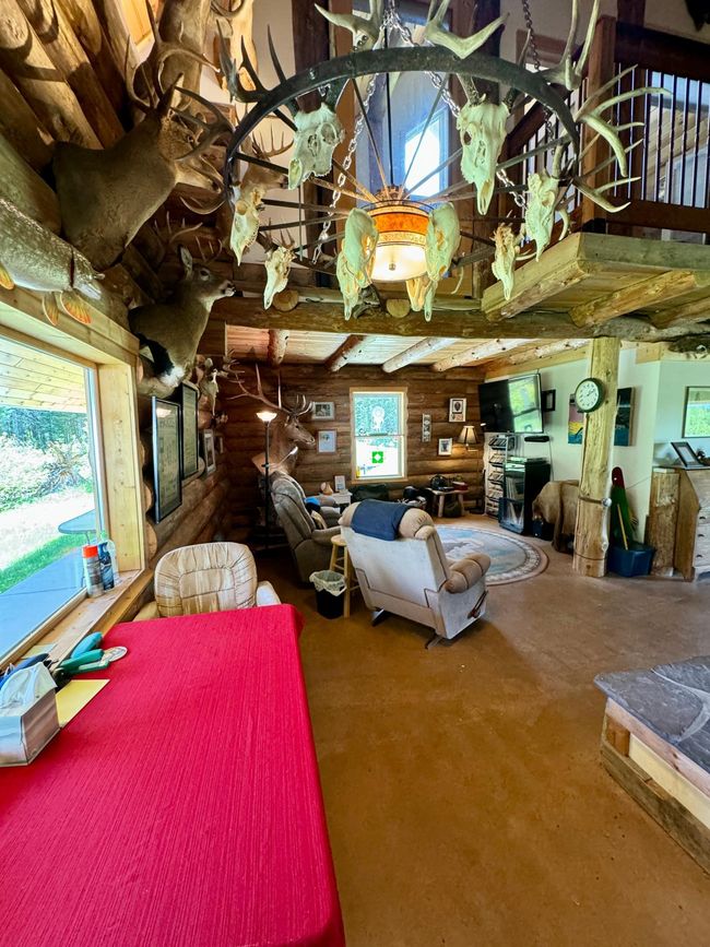 Living Room | Image 17