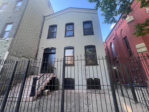 187 Maujer Street, New York, NY, 11206 | Card Image