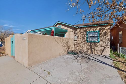 1012 21st Street Nw, Albuquerque, NM, 87104 | Card Image