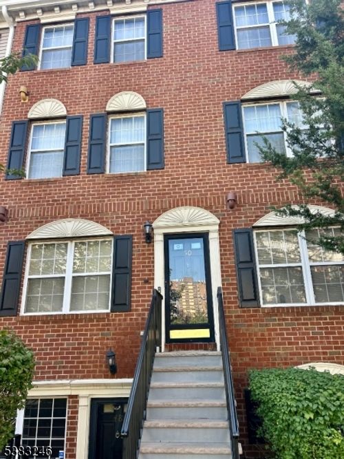 50 Yancy Dr, Newark, NJ, 07103-3145 | Card Image
