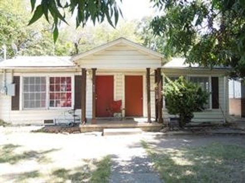 625 W 4th Ave, Corsicana, TX, 75110-4546 | Card Image