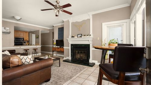 apt-207-807 W 25th St, Austin, TX, 78705-4406 | Card Image