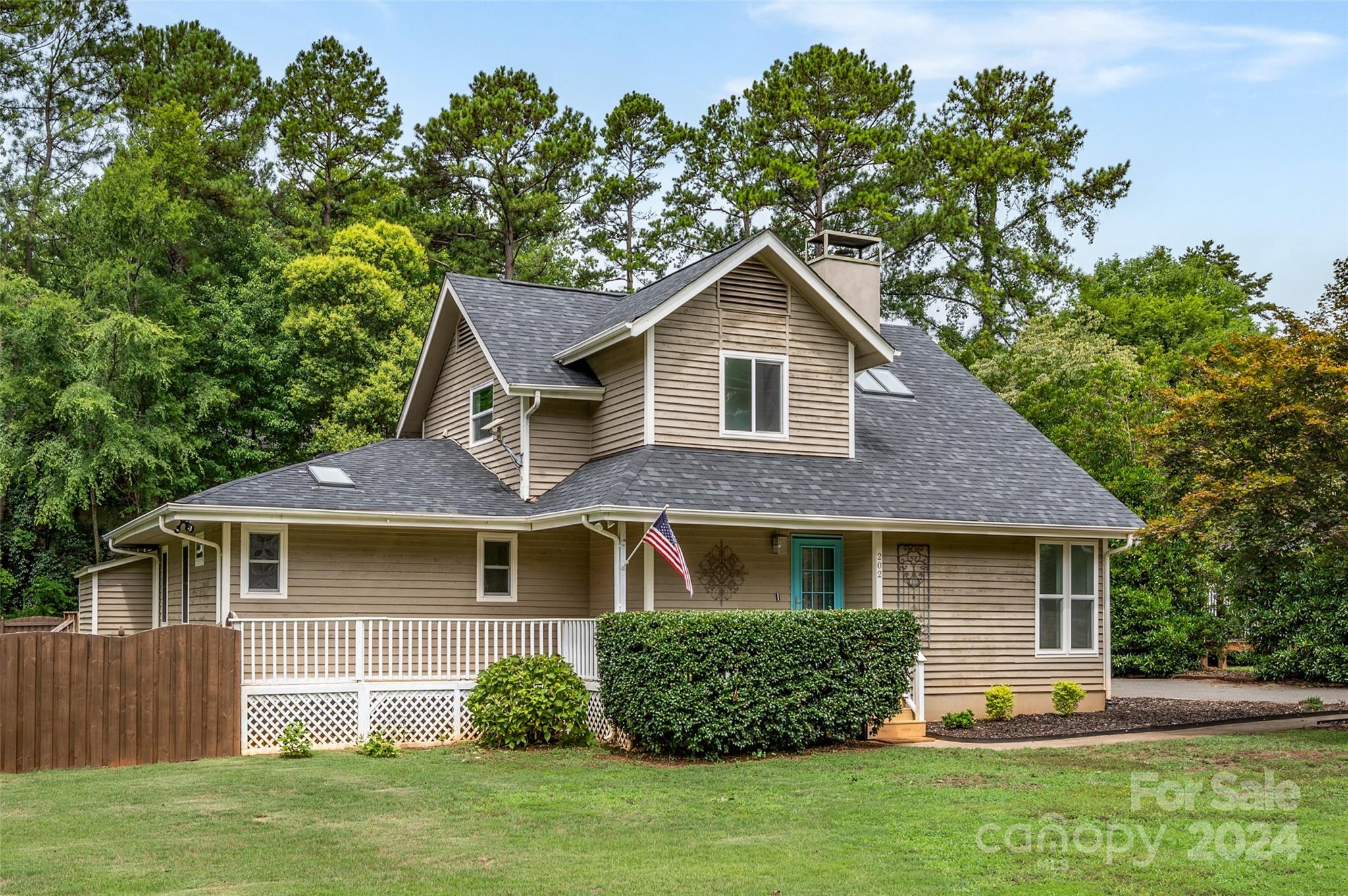 Pinewood Dr, Huntersville, NC 28078
