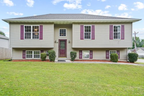 11 E Sandker Ln, COLUMBIA, MO, 65202-6622 | Card Image