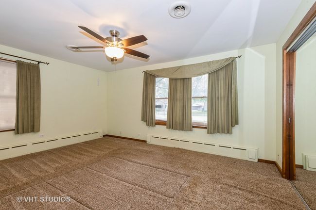 8747 Merrimac Ave, House other with 3 bedrooms, 2 bathrooms and 2 parking in Oak Lawn IL | Image 15