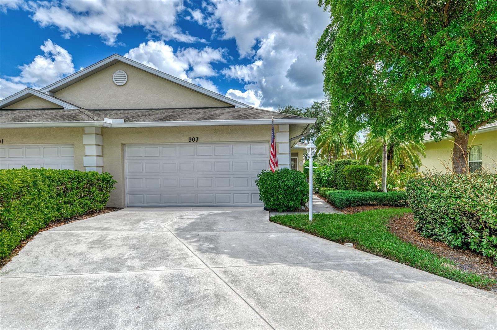 Auburn Cove Cir, Venice, FL 34292
