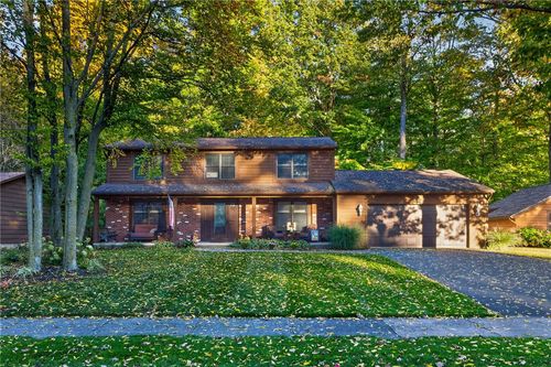 224 Willowood Dr, Greece, NY, 14612-3227 | Card Image