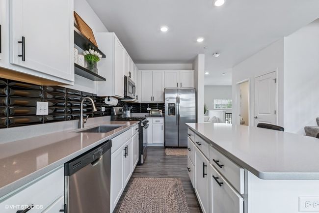 1678 Sager Way, Townhouse with 3 bedrooms, 3 bathrooms and 2 parking in Batavia IL | Image 6