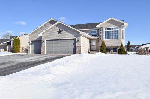 38615 Henna Cir, North Branch, MN, 55056-5995 | Card Image