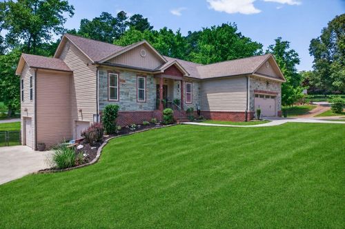 2356 Gale Ln, Chattanooga, TN, 37421-1686 | Card Image
