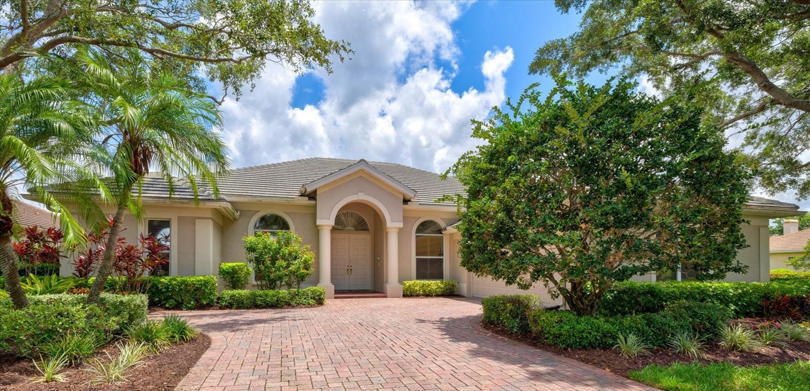 Eaton Ct, University Park, FL 34201