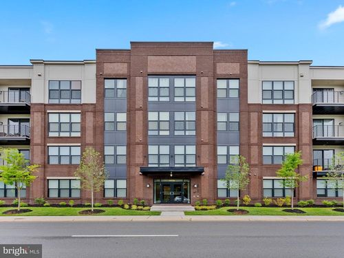 apt-107-43795 Transit Sq, ASHBURN, VA, 20147-7258 | Card Image